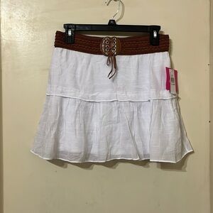 NWT XL Amy Byer Girls' Short Tiered Skirt with Novelty Waistband white